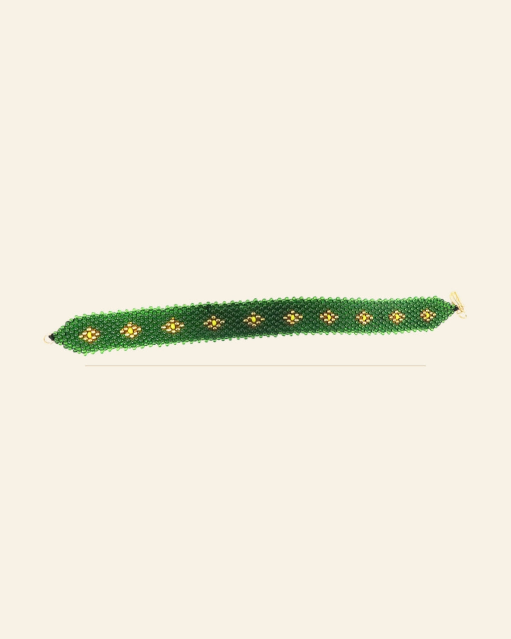 Handcrafted Green Beaded Bracelet – Traditional Beadwork Jewelry — Saptadhārā studio