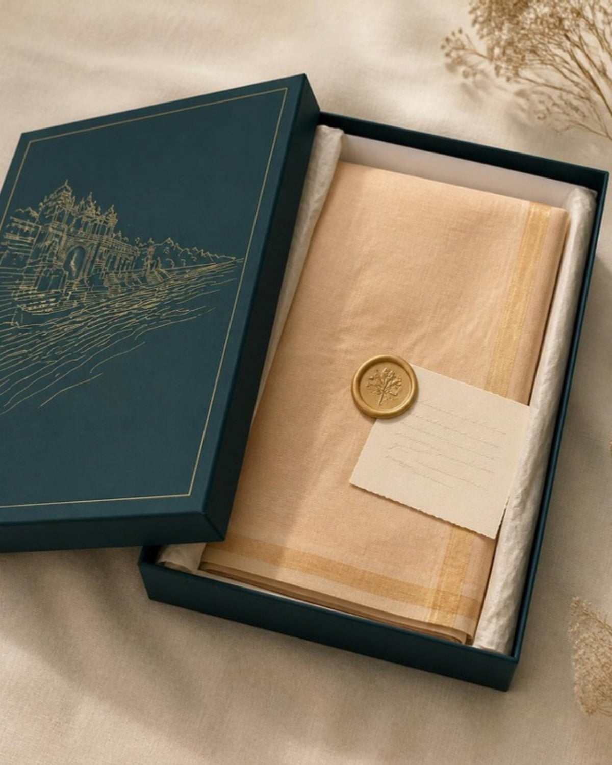 Packed in the Saptadhārā Narmada Edit box: Reti Chanderi Tissue Saree