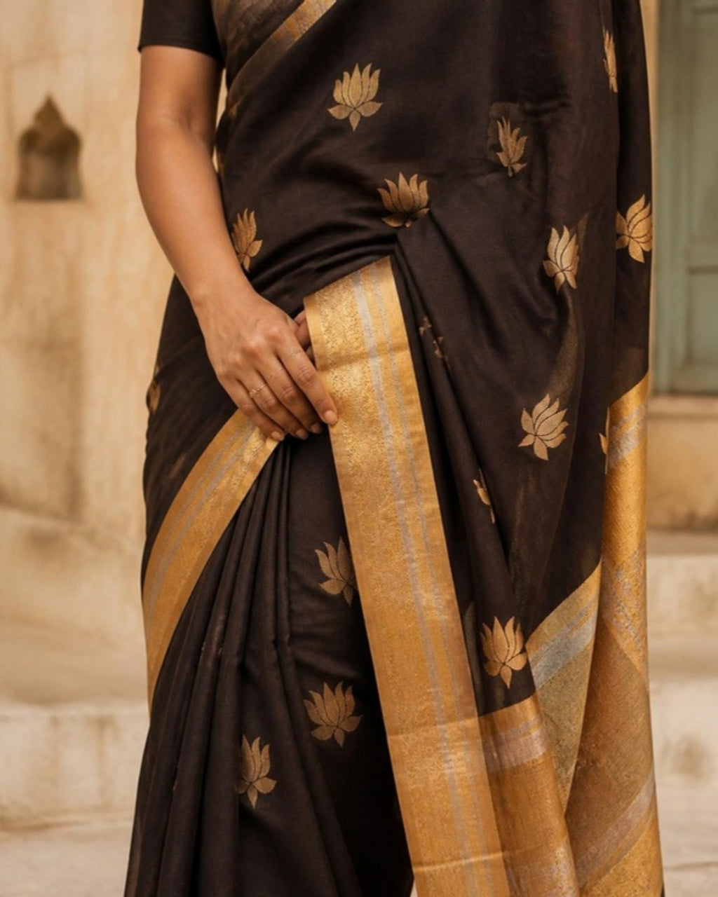 Styled image: Shyam Chanderi Silk & Cotton Saree, border and pleats