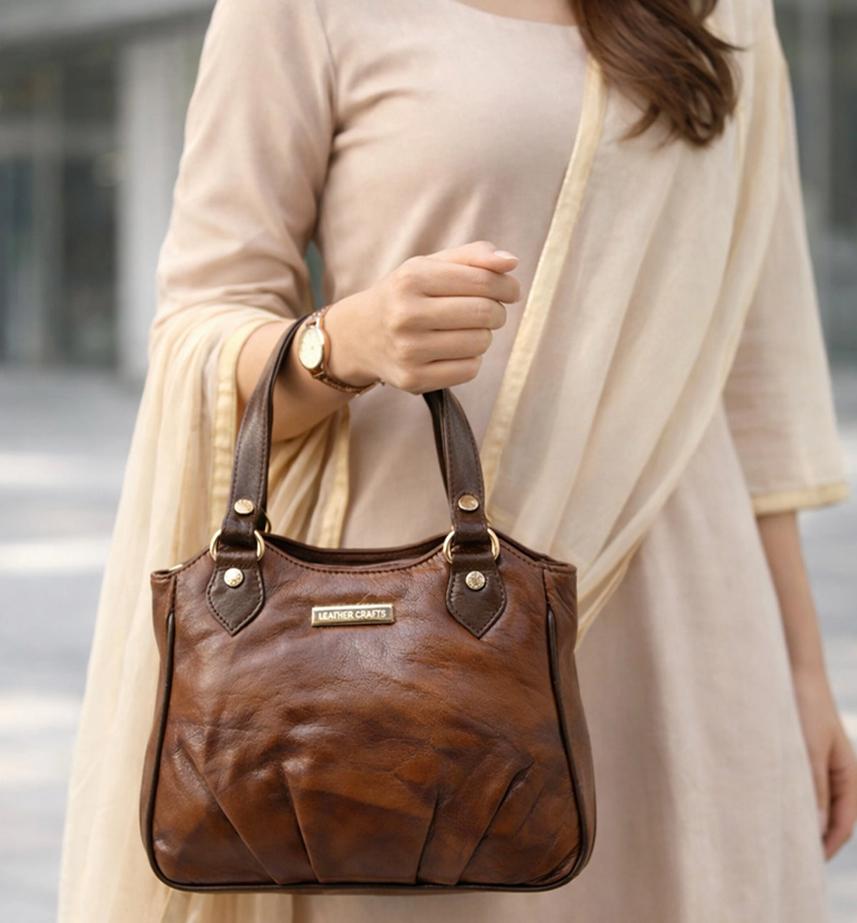 Premium Handcrafted Sheep Leather Structured Handbag – Classic Brown