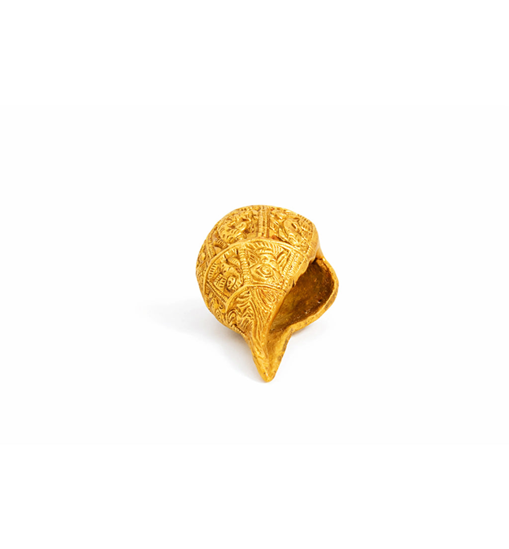 Handcrafted Brass Shankh (Conch) – Decorative Gold Finish