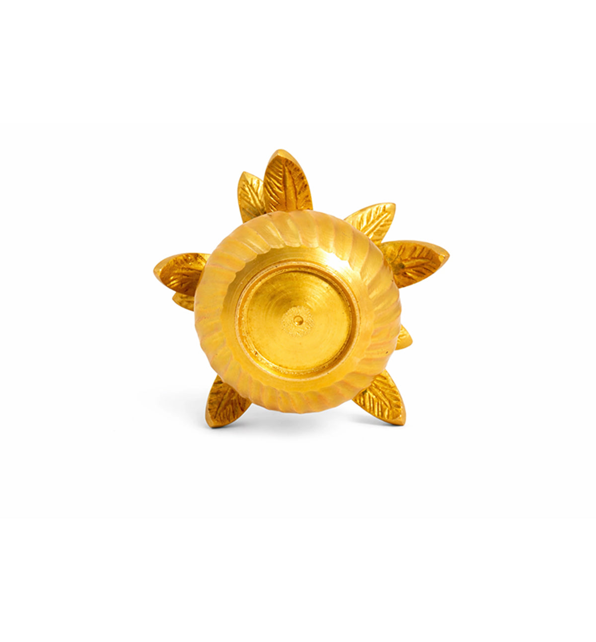 Handcrafted Brass Kalash with Betel Leaf Lid – Gold Finish