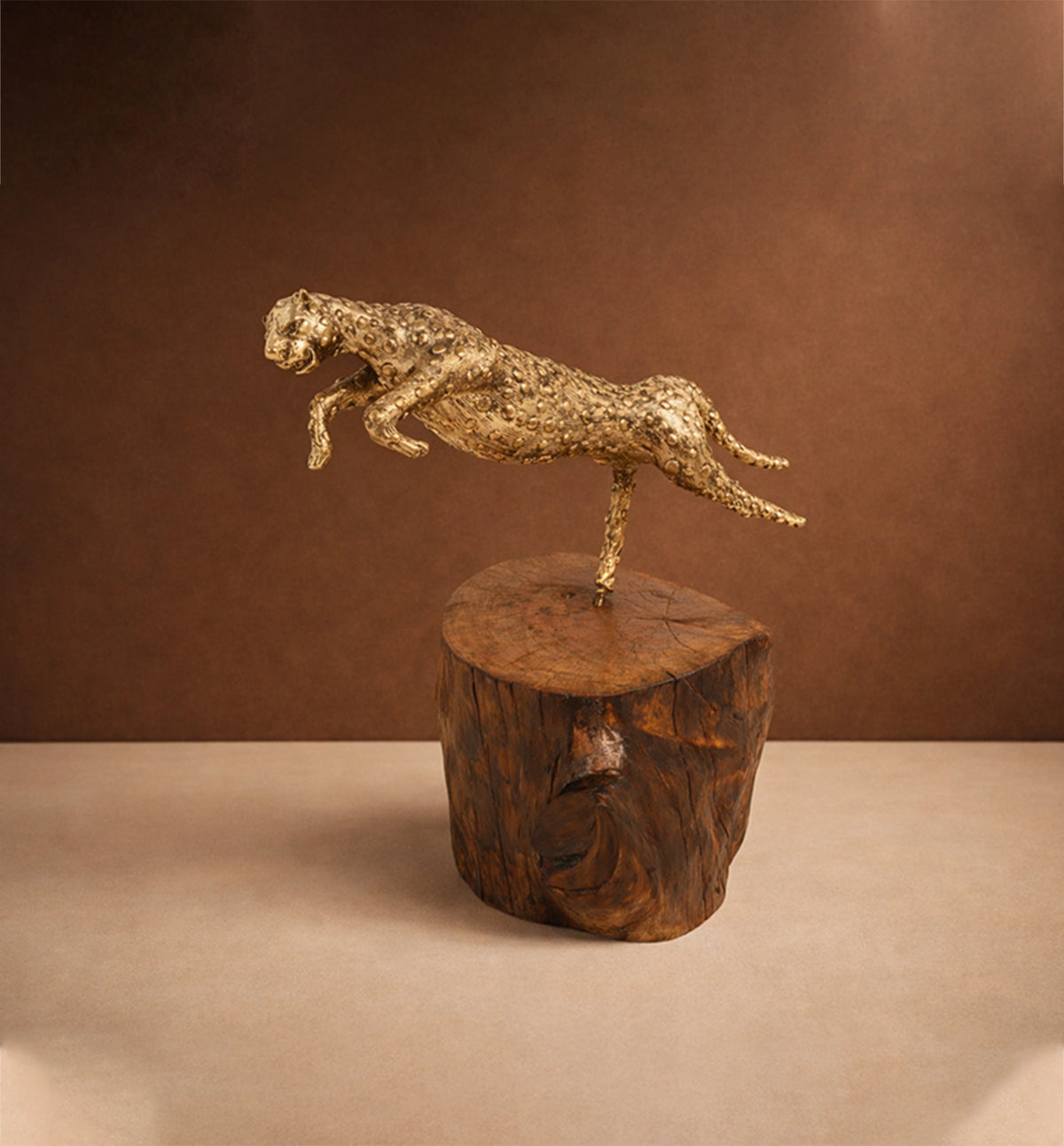 Handcrafted Brass Cheetah Hunting Scene showpiece on Natural Wood Base – Tribal Metal Artefact