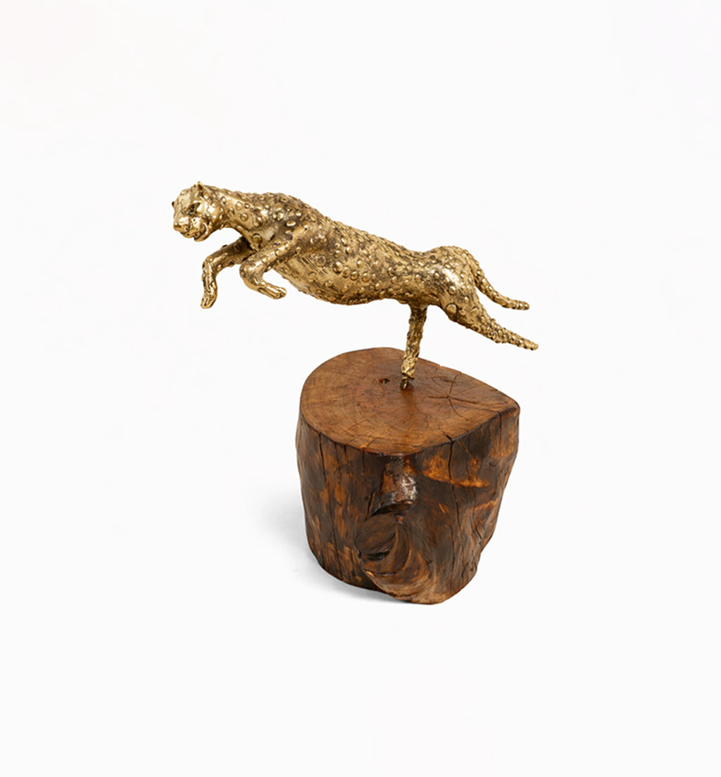 Handcrafted Brass Cheetah Hunting Scene showpiece on Natural Wood Base – Tribal Metal Artefact