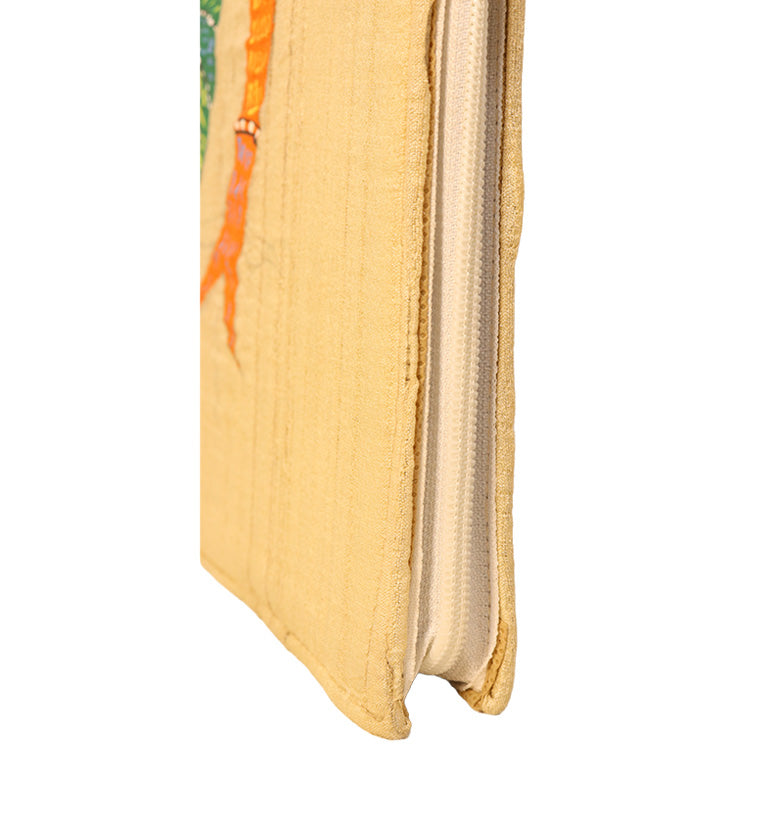 Handcrafted Traditional Gond Art Fabric File Folder – Colourful Fish Motif