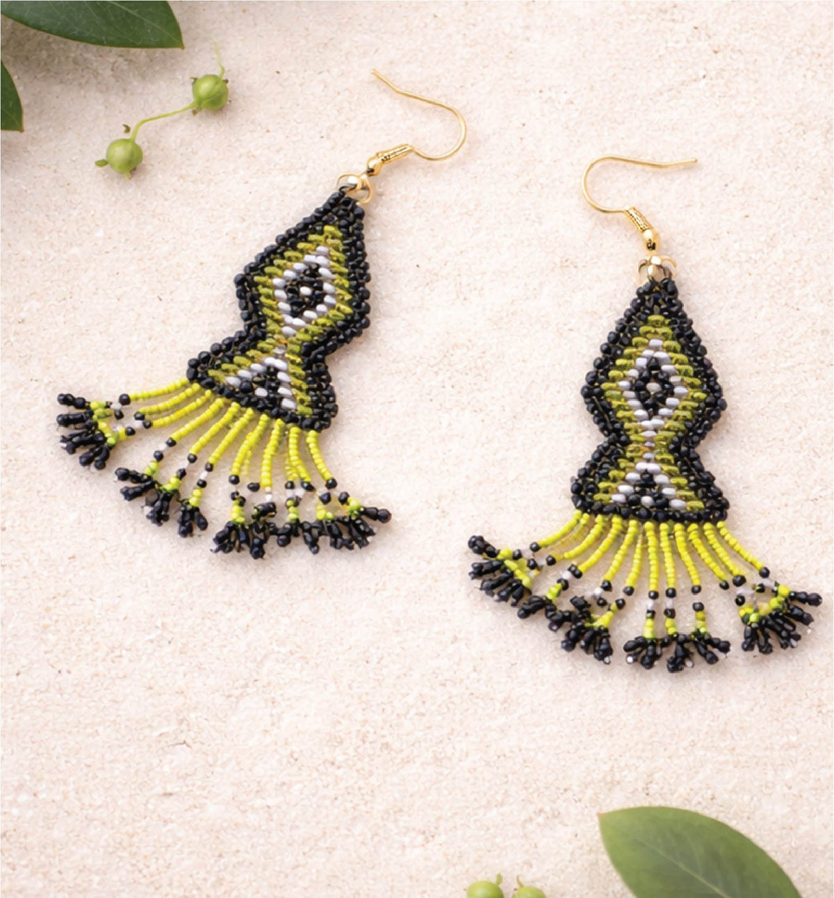 Handcrafted Geometric Beadwork Choker Necklace Set