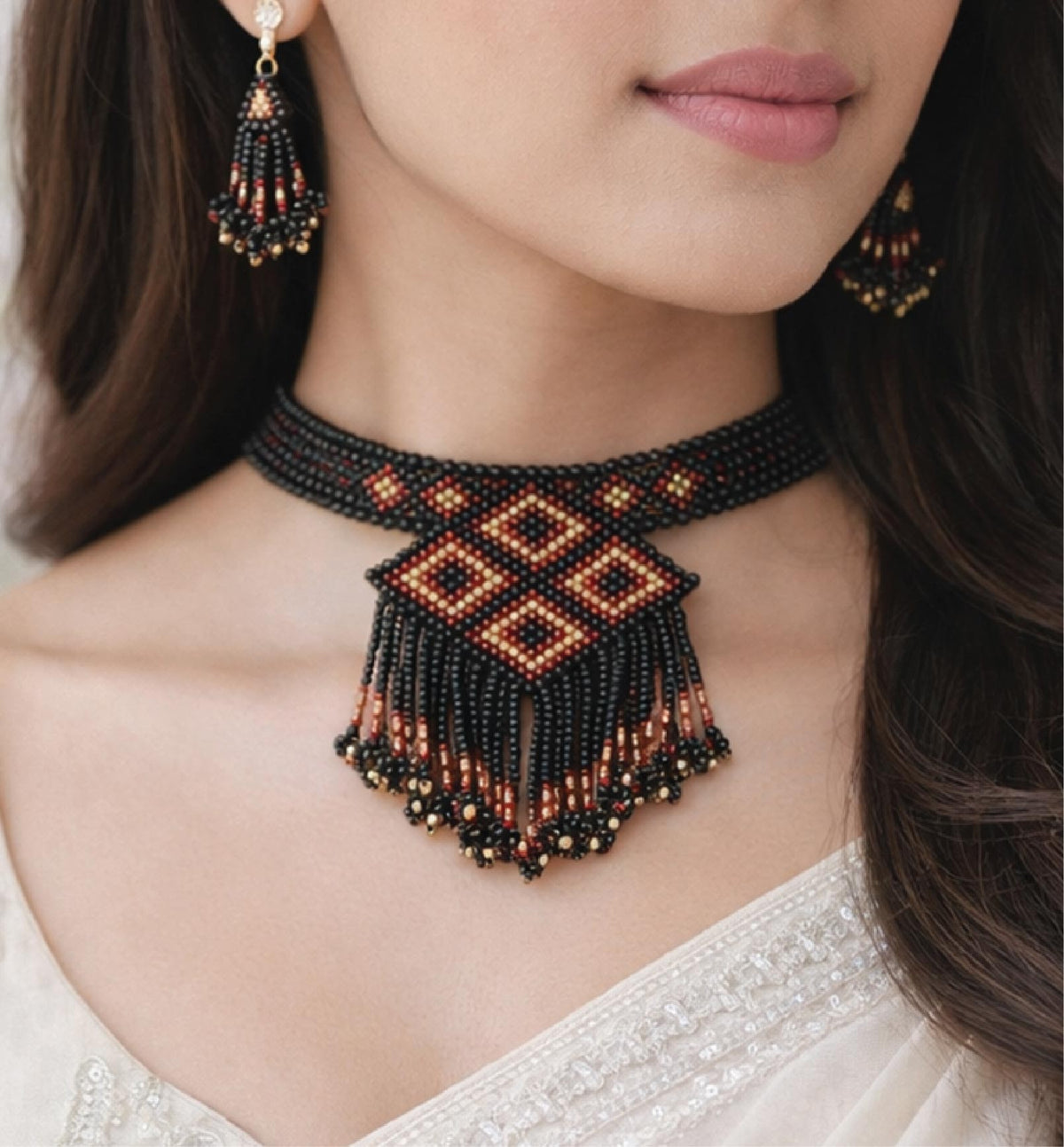 Handcrafted Beaded Choker Necklace Set with Medium Size Pendant