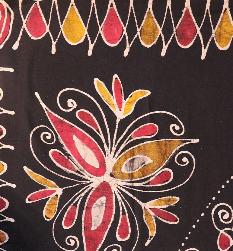 Handcrafted Batik Print Cotton Double Bed Sheet with Two Pillow Covers