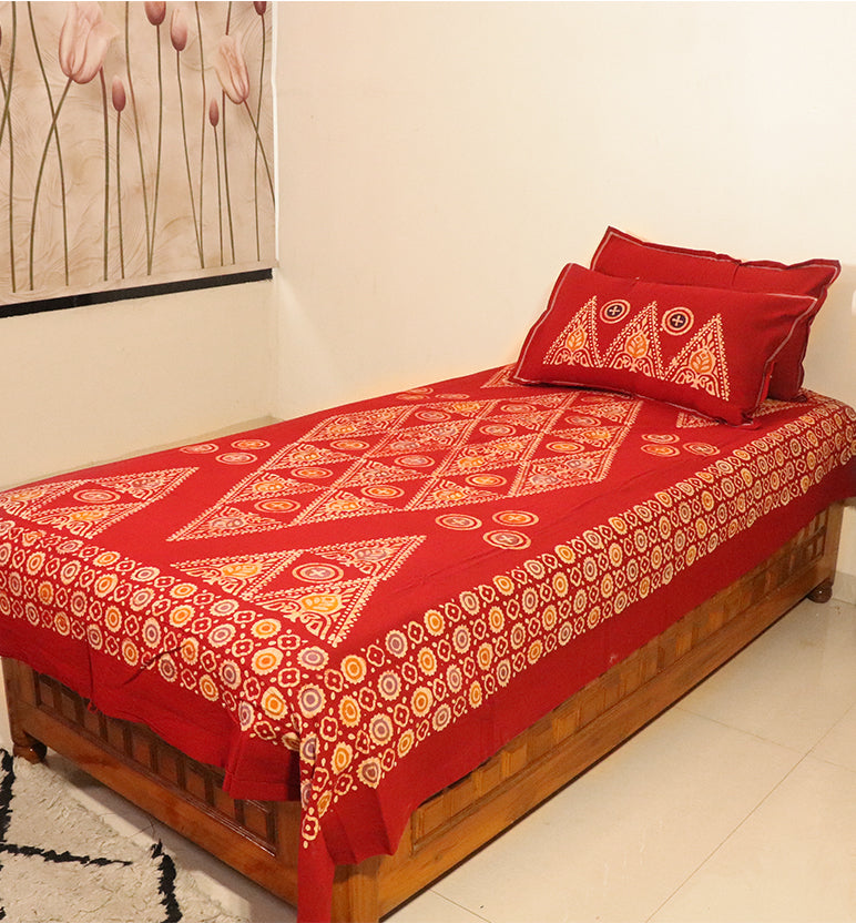 Handcrafted Batik Print Cotton Single Bed Sheet with Two Pillow Covers