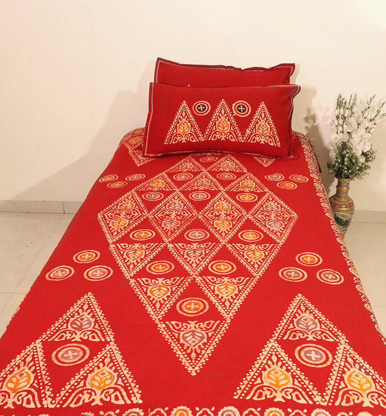 Handcrafted Batik Print Cotton Single Bed Sheet with Two Pillow Covers