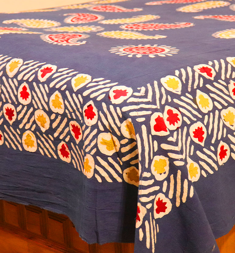 Handcrafted Batik Print Cotton Single Bed Sheet with Two Pillow Covers