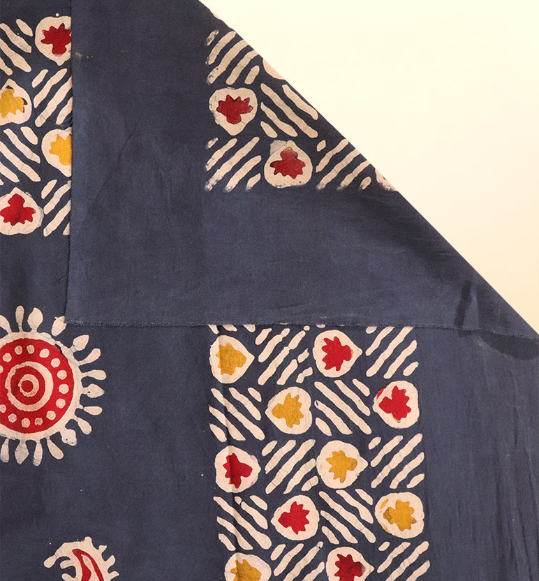 Handcrafted Batik Print Cotton Single Bed Sheet with Two Pillow Covers
