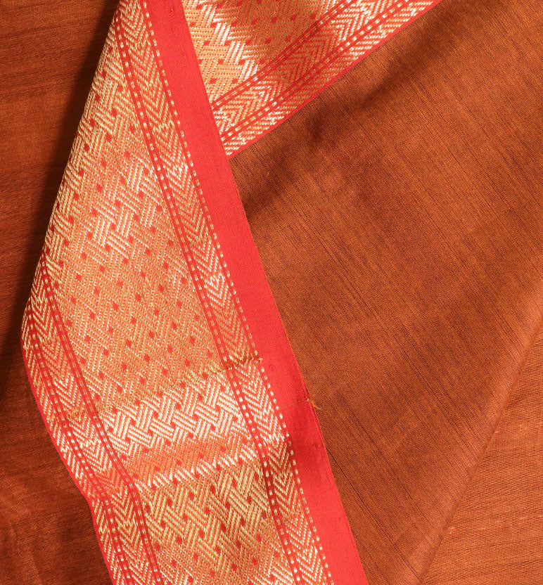 Traditional Handloom Maheshwari Silk-Blend Saree