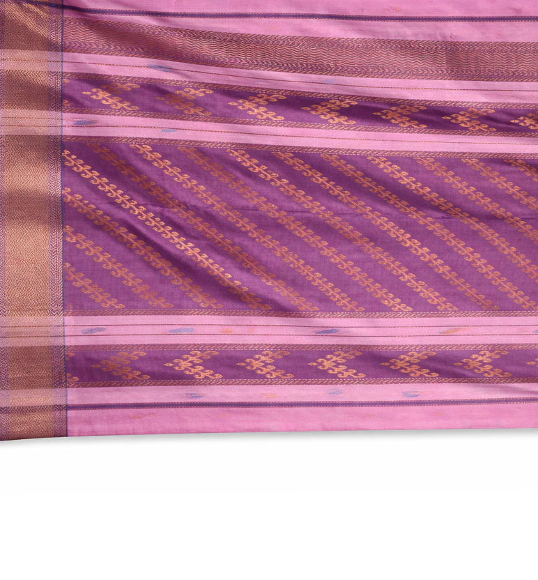 Traditional Handloom Maheshwari Silk-Blend Saree