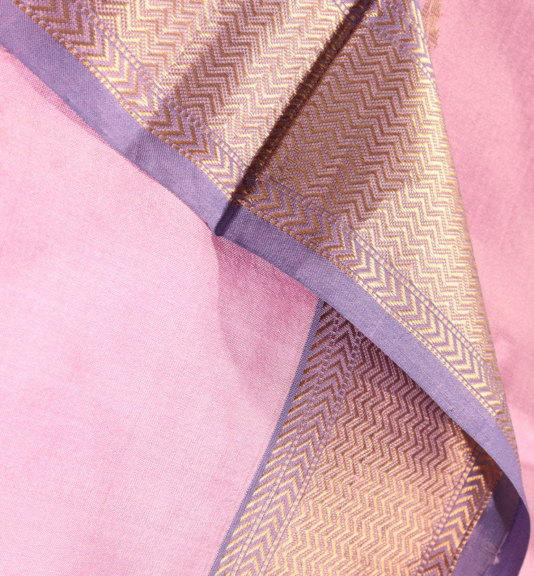 Traditional Handloom Maheshwari Silk-Blend Saree