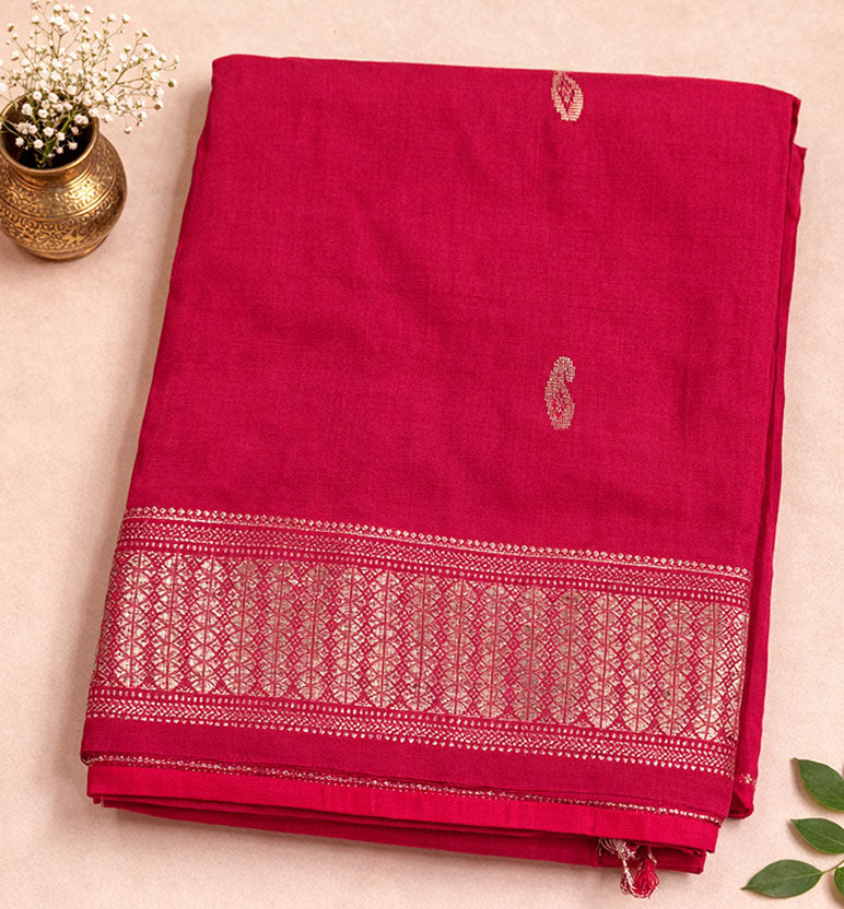 Traditional Handloom Maheshwari Silk-Blend Saree