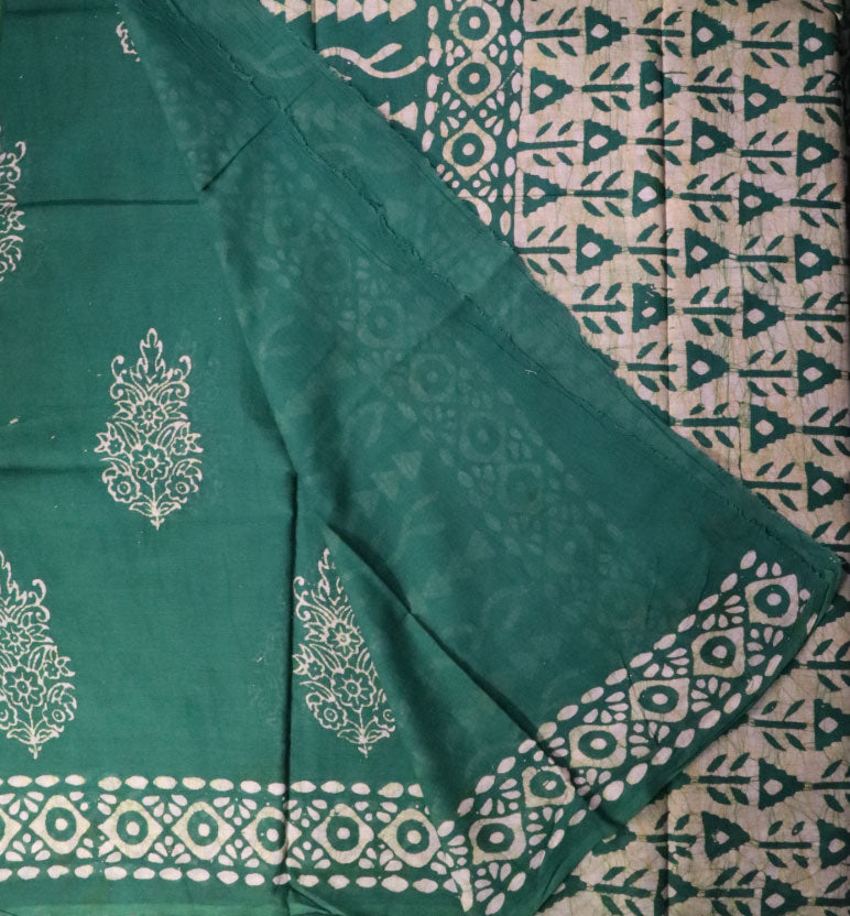 Handcrafted Batik Print Cotton Saree with Blouse Piece