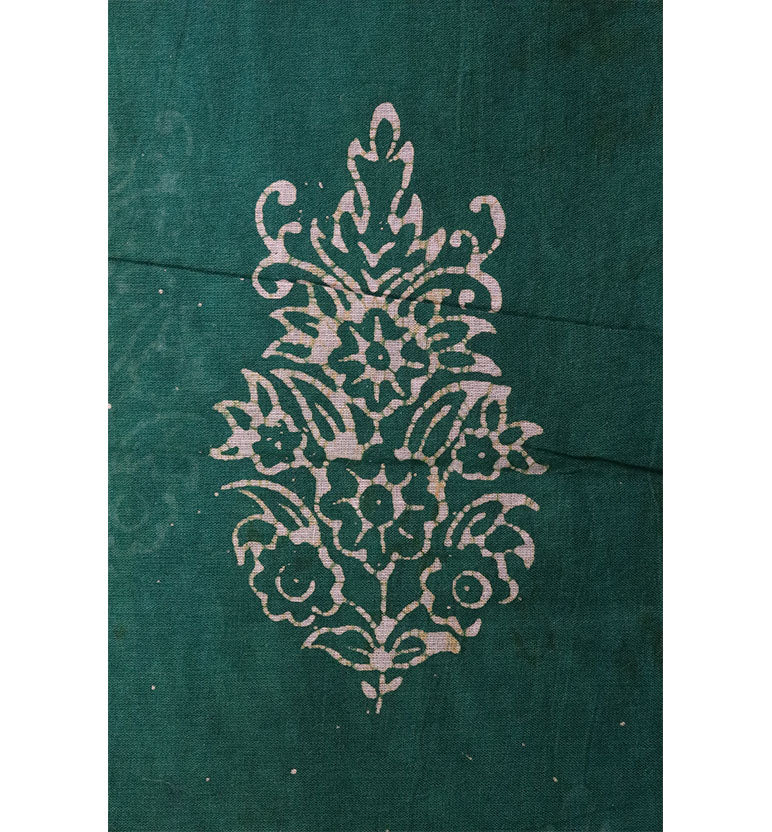 Handcrafted Batik Print Cotton Saree with Blouse Piece