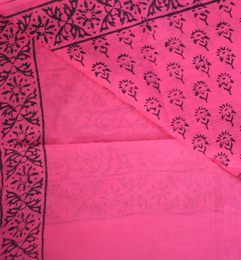 Handcrafted Batik Print Cotton Saree with Blouse Piece
