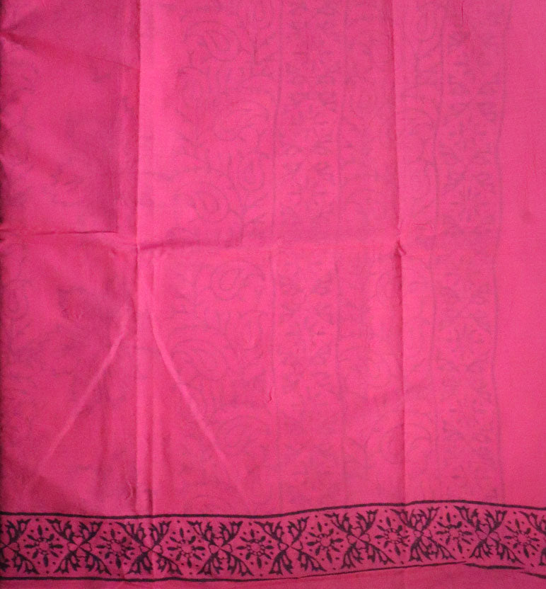 Handcrafted Batik Print Cotton Saree with Blouse Piece