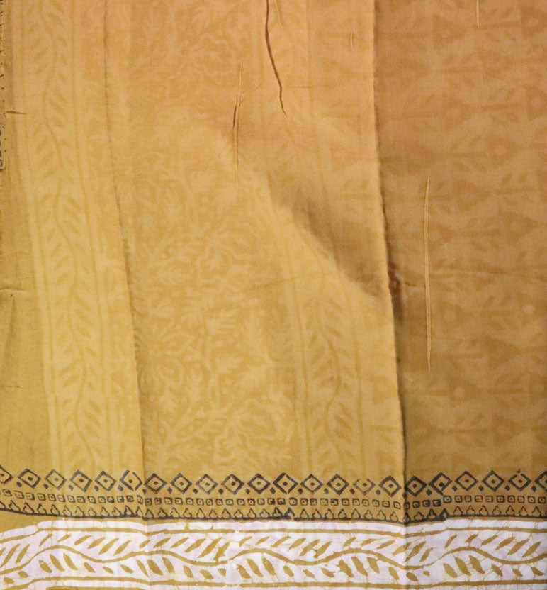 Handcrafted Batik Print Cotton Saree with Blouse Piece